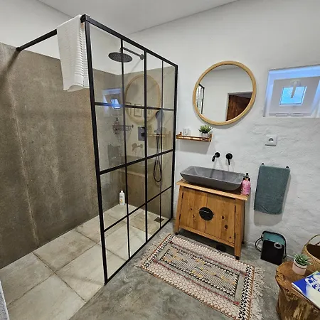 Casa Com Piscina E Vista Montanha Alenquer Hébergement de vacances *