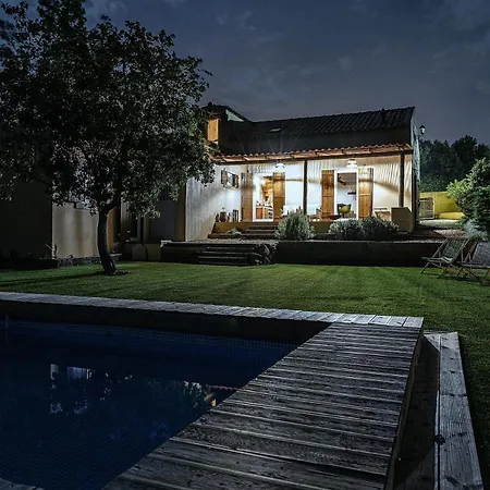 Casa Com Piscina E Vista Montanha Alenquer Hébergement de vacances *